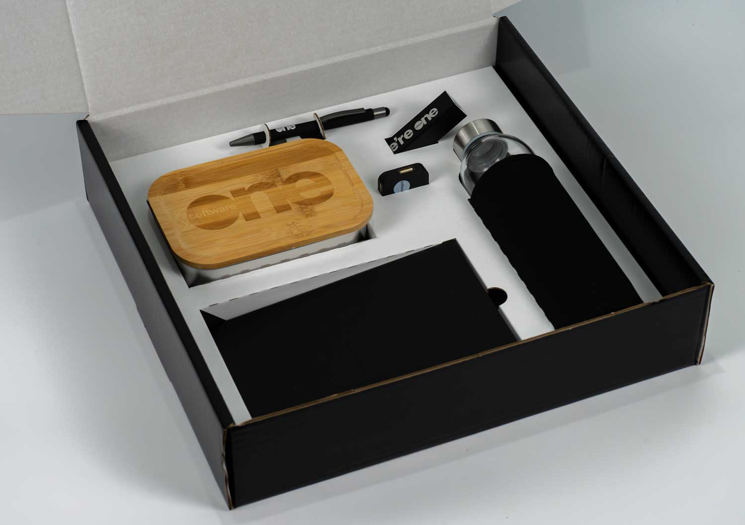 Software-One-Onboarding-Box-offen